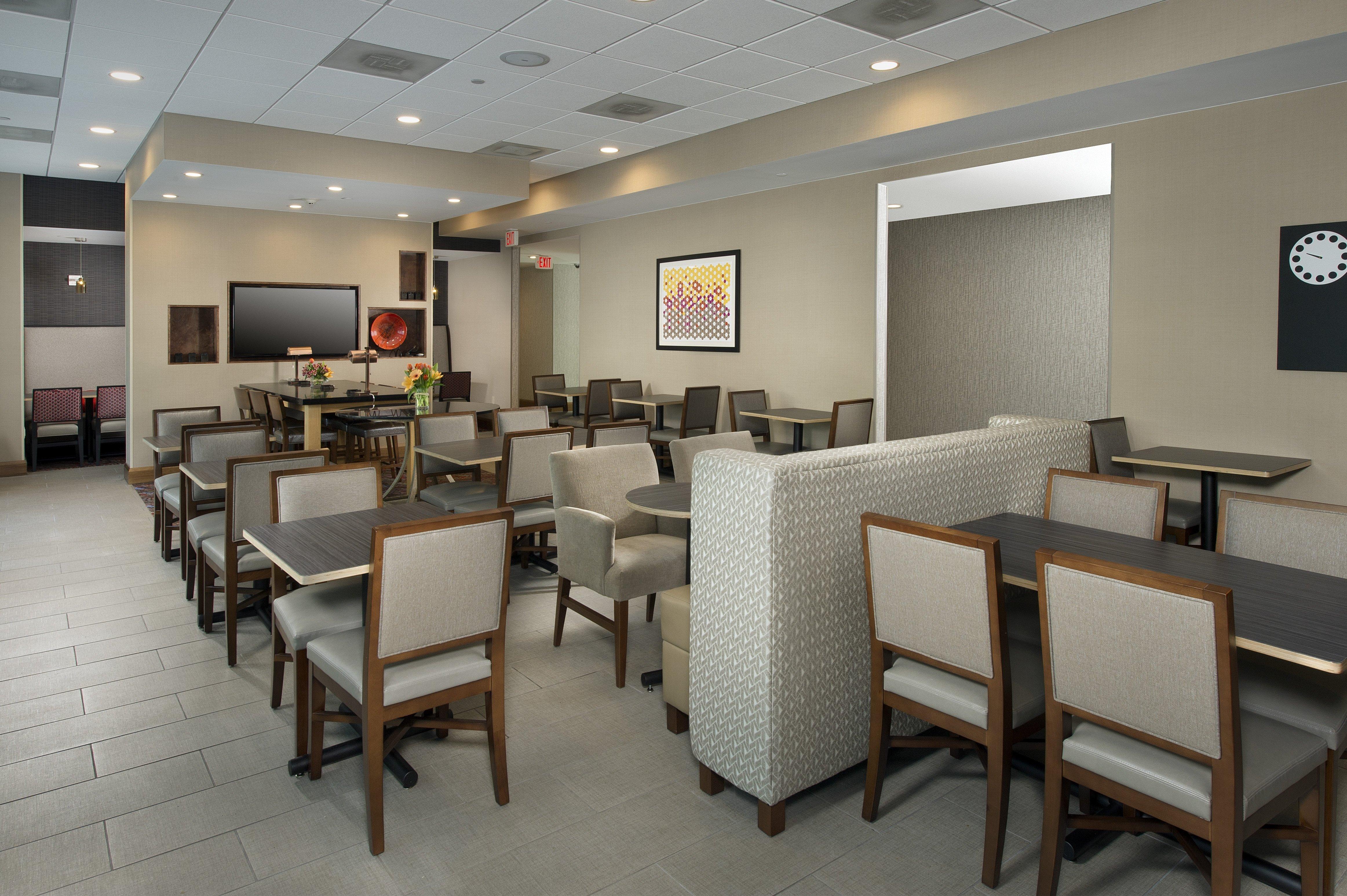 Holiday Inn Express Baltimore At The Stadiums By Ihg Exterior foto