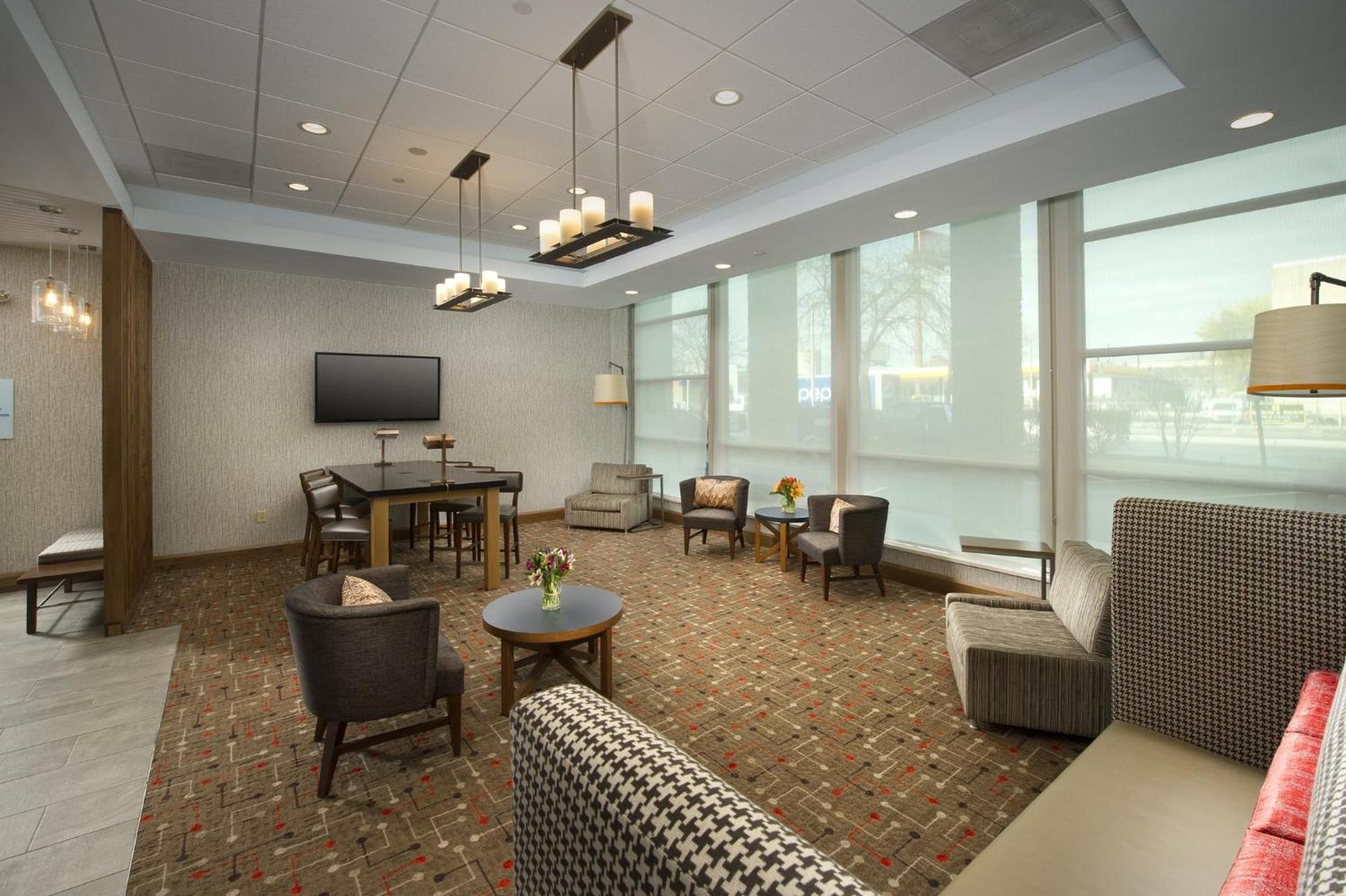 Holiday Inn Express Baltimore At The Stadiums By Ihg Exterior foto